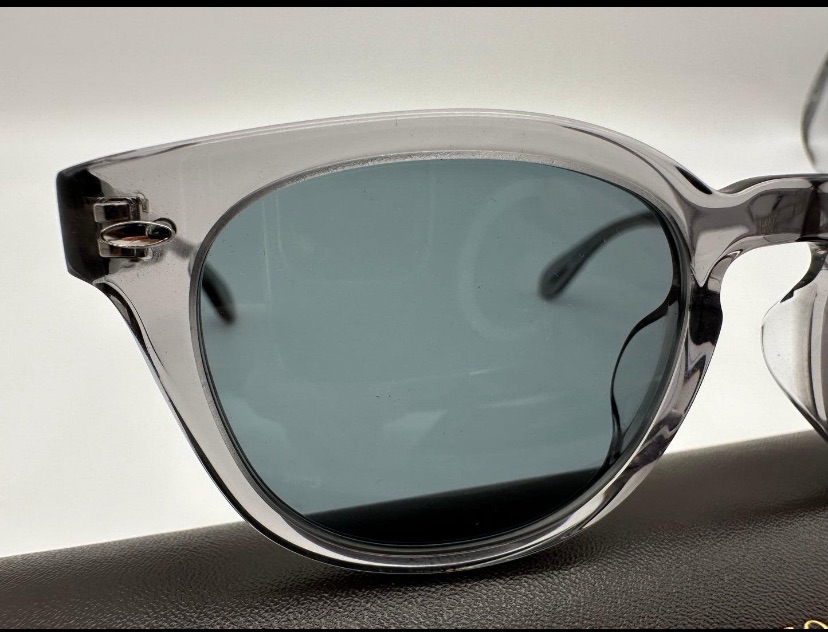 Grey Lenses — Natural Vision, Everyday Comfort